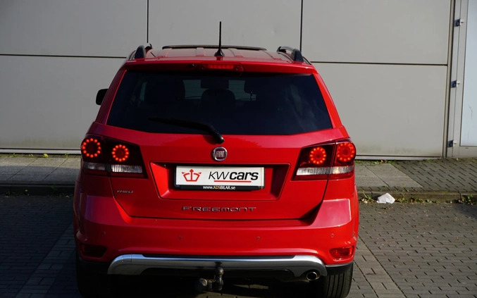 Fiat Freemont cena 57900 przebieg: 144000, rok produkcji 2015 z Mysłowice małe 667